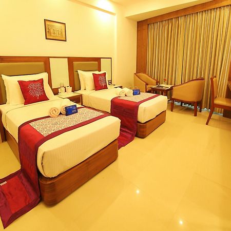 Hotel Arcadia Regency Alappuzha Ngoại thất bức ảnh
