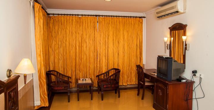 Hotel Arcadia Regency Alappuzha Ngoại thất bức ảnh