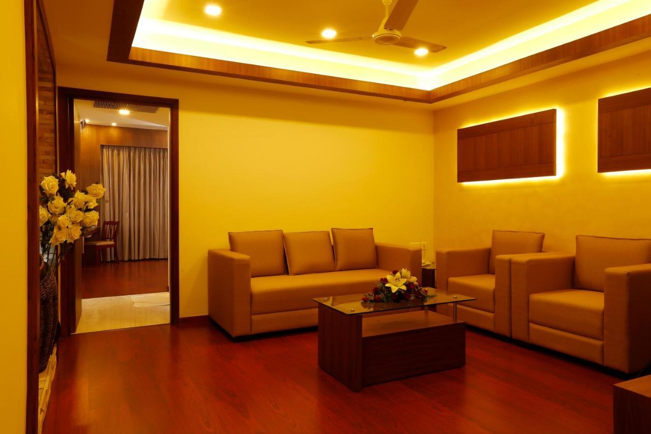 Hotel Arcadia Regency Alappuzha Ngoại thất bức ảnh