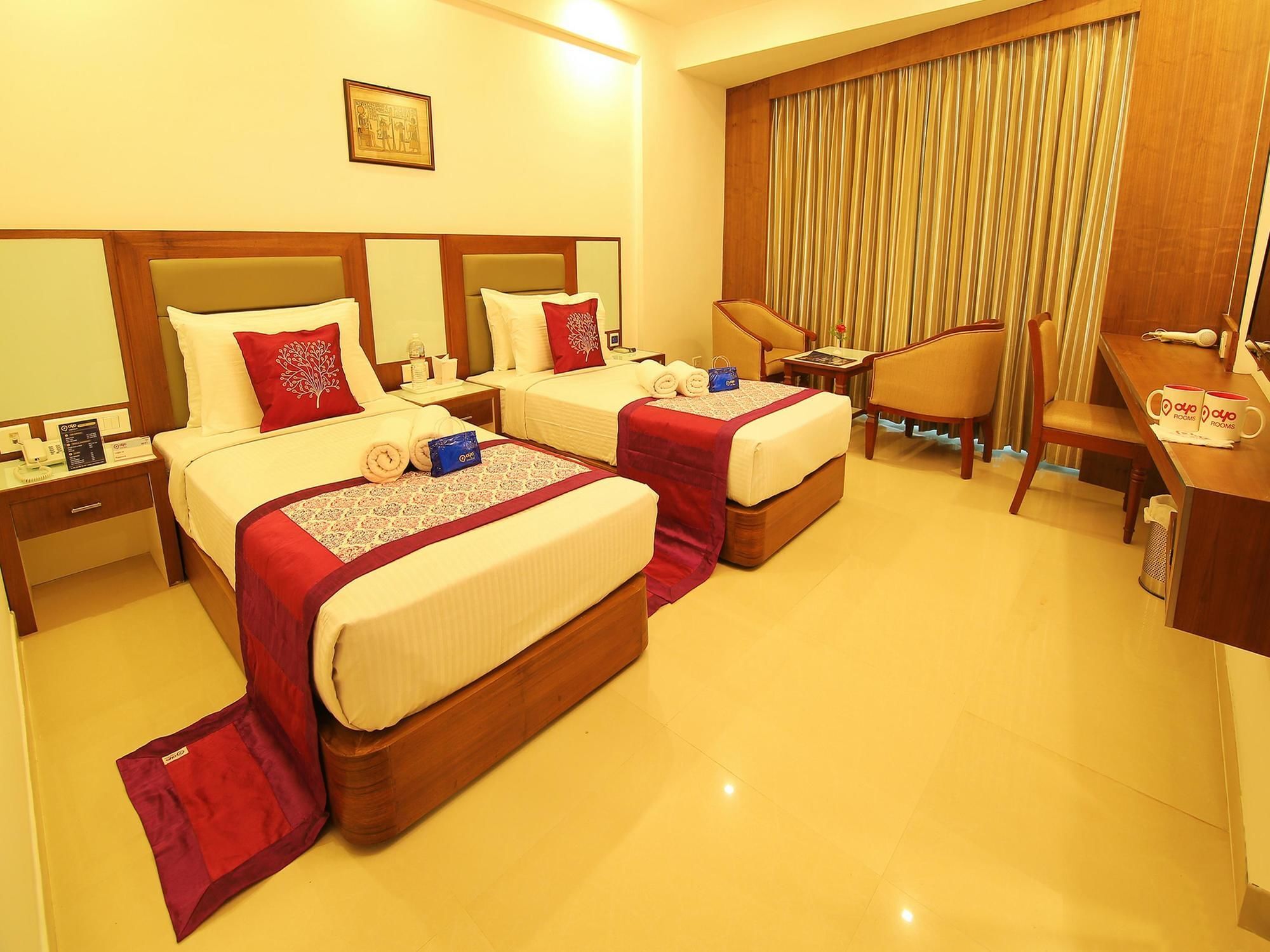 Hotel Arcadia Regency Alappuzha Ngoại thất bức ảnh