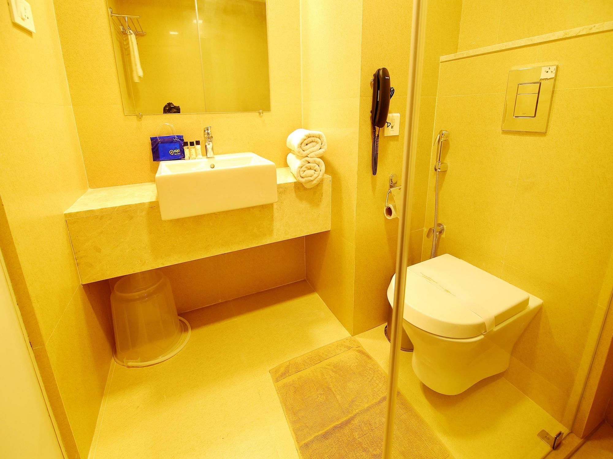 Hotel Arcadia Regency Alappuzha Ngoại thất bức ảnh